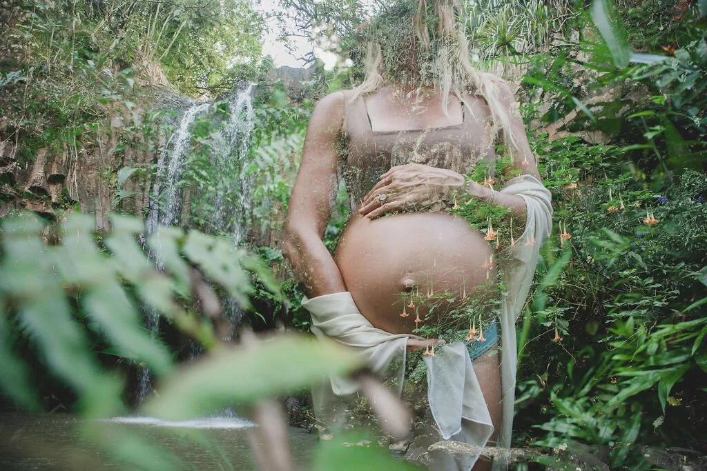 Jungle+Waterfall+Maternity+Photoshoot+Maui+Hawaii.jpeg